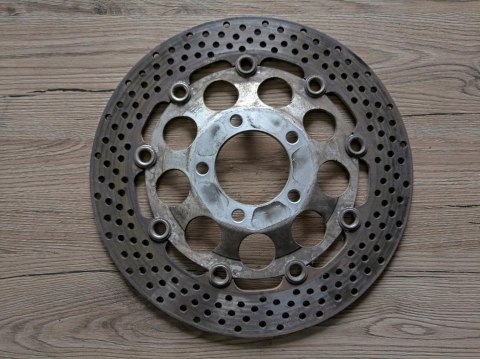SUZUKI GSXF GSX-F 600 750 TARCZA HAMULCOWA PRZÓD SUZUKI GSXF GSX-F 600 750 TARCZA HAMULCOWA PRZÓD