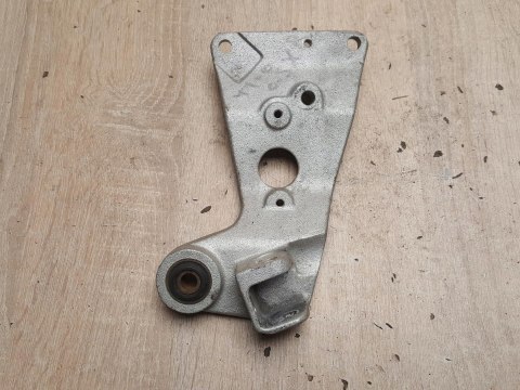 SUZUKI GSXR 1100 SET PODNÓŻEK MOCOWANIE LEWY SUZUKI GSXR 1100 SET PODNÓŻEK MOCOWANIE LEWY