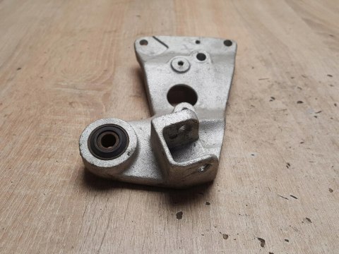SUZUKI GSXR 1100 SET PODNÓŻEK MOCOWANIE LEWY SUZUKI GSXR 1100 SET PODNÓŻEK MOCOWANIE LEWY