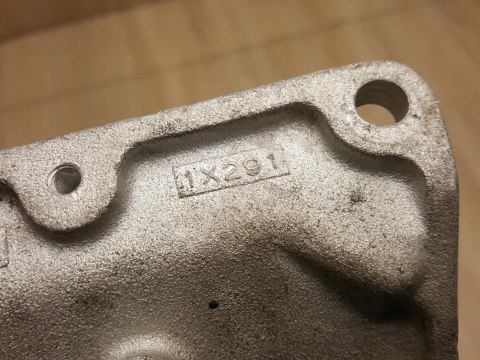SUZUKI GSXR 1100 SET PODNÓŻEK MOCOWANIE LEWY SUZUKI GSXR 1100 SET PODNÓŻEK MOCOWANIE LEWY