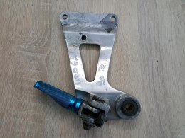 SUZUKI GSXR 1100 SET PONÓŻEK MOCOWANIE PRAWY