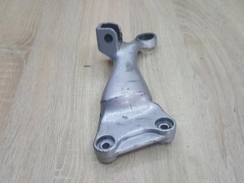 SUZUKI GSXR 1300 HAYABUSA SET PODNÓŻEK PRAWY SUZUKI GSXR 1300 HAYABUSA SET PODNÓŻEK PRAWY