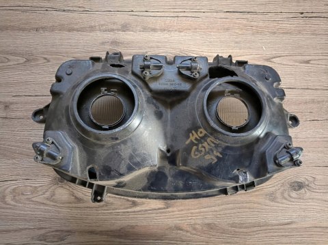 SUZUKI GSXR 750 1100 REFLEKTOR LAMPA PRZÓD SUZUKI GSXR 750 1100 REFLEKTOR LAMPA PRZÓD