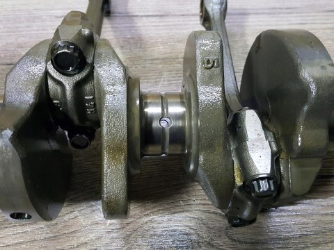 SUZUKI GSF GSXF 650 WAŁ KORBOWY KORBOWODY KPL