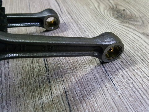 SUZUKI GSF GSXF 650 WAŁ KORBOWY KORBOWODY KPL