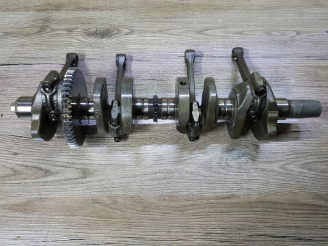 SUZUKI GSF GSXF 650 WAŁ KORBOWY KORBOWODY KPL