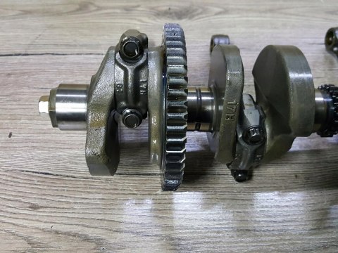 SUZUKI GSF GSXF 650 WAŁ KORBOWY KORBOWODY KPL