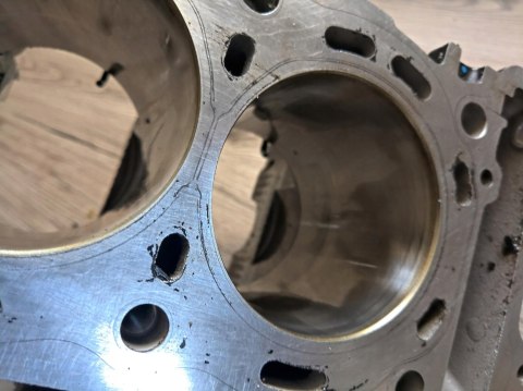 SUZUKI GSR 750 17R CYLINDER CYLINDRY SUZUKI GSR 750 17R CYLINDER CYLINDRY
