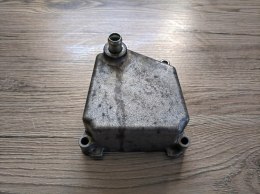 SUZUKI GSR 750 17R DEKIEL POKRYWA OSŁONA KAPA