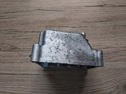 SUZUKI GSR 750 17R DEKIEL POKRYWA OSŁONA KAPA