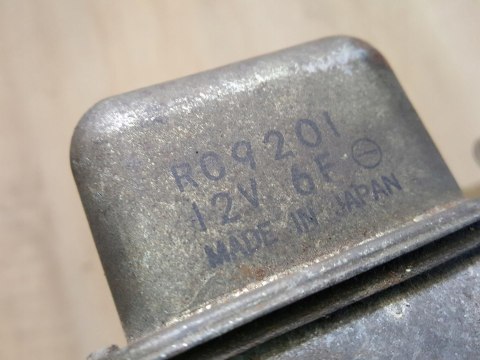 SUZUKI GT 380 REGULATOR NAPIĘCIA RC9201