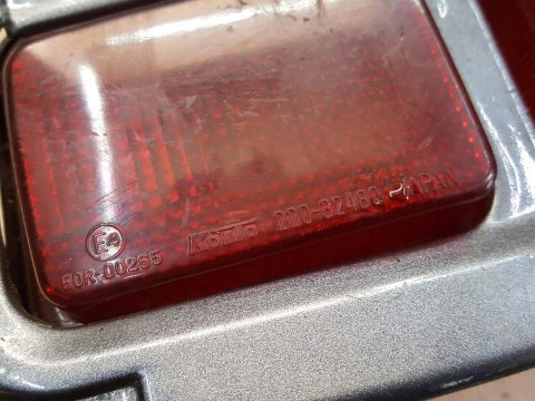 SUZUKI RG 125 LAMPA TYŁ TYLNA ŁĄCZNIK OGONA KPL SUZUKI RG 125 LAMPA TYŁ TYLNA ŁĄCZNIK OGONA KPL
