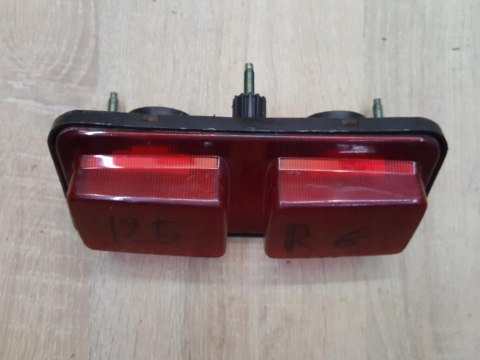 SUZUKI RG 125 LAMPA TYŁ TYLNA SUZUKI RG 125 LAMPA TYŁ TYLNA