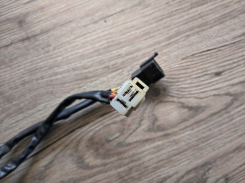 SUZUKI RG 125 REGULATOR NAPIĘCIA SH539-13