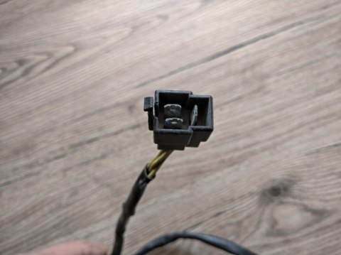 SUZUKI RG 125 REGULATOR NAPIĘCIA SH539-13