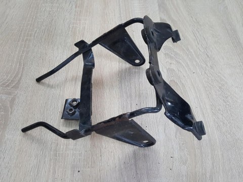 HONDA XL 125 79-83 STELAŻ MOCOWANIE LICZNIKA LAMPY HONDA XL 125 79-83 STELAŻ MOCOWANIE LICZNIKA LAMPY