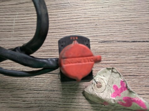 HONDA XLV 750 PRZEŁĄCZNIK PRAWY