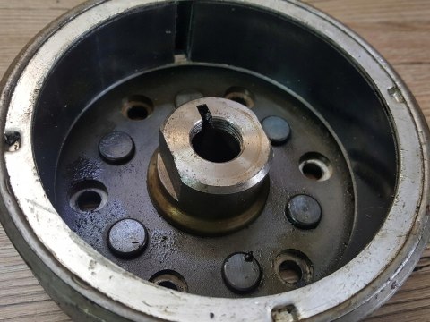 HONDA VT 700 SHADOW MAGNETO KOŁO MAGNESOWE HONDA VT 700 SHADOW MAGNETO KOŁO MAGNESOWE