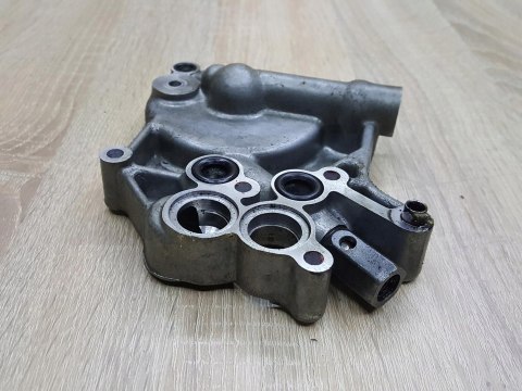 KAWASAKI ZZR 1100 MOCOWANIE POMPY OLEJU KAWASAKI ZZR 1100 MOCOWANIE POMPY OLEJU