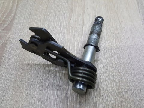 KAWASAKI ZZR 1100 WYBIERAK DŹWIGNIA ZMIANY BIEGÓW KAWASAKI ZZR 1100 WYBIERAK DŹWIGNIA ZMIANY BIEGÓW