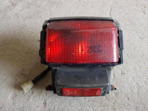 KAWASAKI ZZR 600 LAMPA TYŁ TYLNA KAWASAKI ZZR 600 LAMPA TYŁ TYLNA