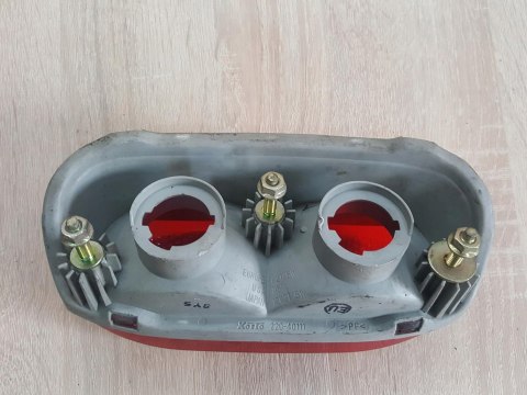 KAWASAKI ZZR 600 LAMPA TYŁ TYLNA KAWASAKI ZZR 600 LAMPA TYŁ TYLNA