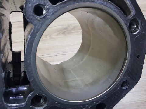 KTM DUKE II LC4 640 CYLINDER TŁOK KOMPLET KTM DUKE II LC4 640 CYLINDER TŁOK KOMPLET