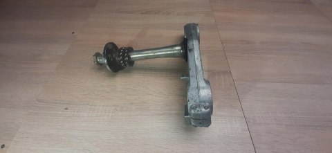 SUZUKI GSXR 1300 HAYABUSA PÓŁKA DOLNA SZTYCA