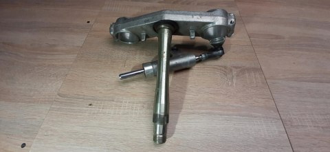 SUZUKI GSXR 1300 HAYABUSA PÓŁKA DOLNA SZTYCA SUZUKI GSXR 1300 HAYABUSA PÓŁKA DOLNA SZTYCA