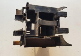 HONDA VT 125 C SHADOW 04R SKRZYNKA SCHOWEK OBUDOWA