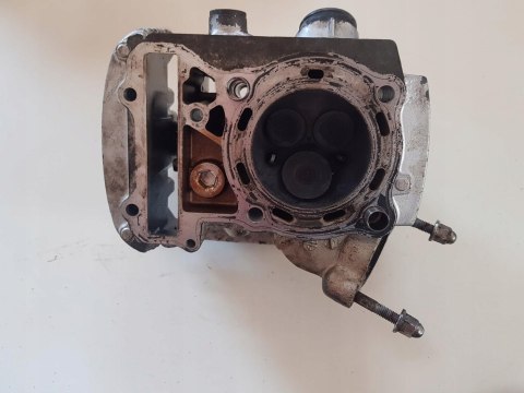 HONDA VT 600 SHADOW GŁOWICA WAŁEK ZAWORY PRZÓD KPL HONDA VT 600 SHADOW GŁOWICA WAŁEK ZAWORY PRZÓD KPL