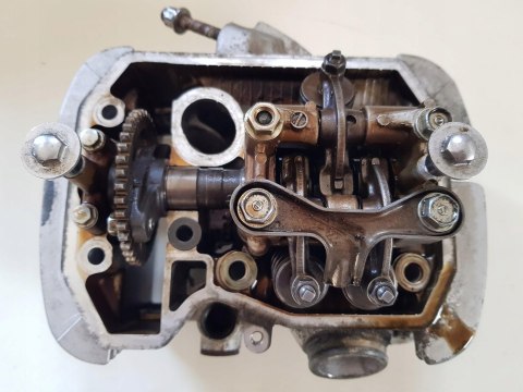 HONDA VT 600 SHADOW GŁOWICA WAŁEK ZAWORY TYŁ KPL HONDA VT 600 SHADOW GŁOWICA WAŁEK ZAWORY TYŁ KPL