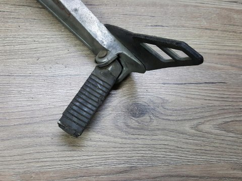 KAWASAKI KLR 600 SET PODNÓŻEK LEWY TYŁ KAWASAKI KLR 600 SET PODNÓŻEK LEWY TYŁ