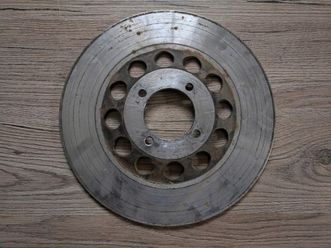 KAWASAKI KZ 400 TARCZA HAMULCOWA PRZÓD