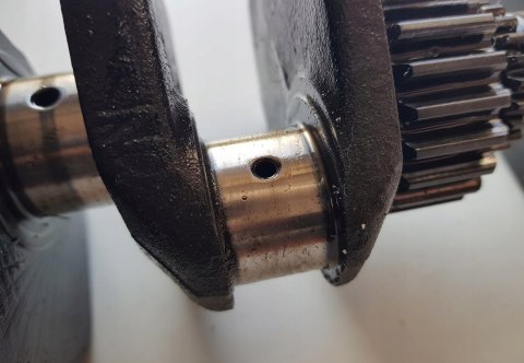 KAWASAKI KZ 750 LTD WAŁ KORBOWY