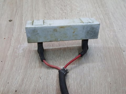 KAWASAKI Z 1000 ST REZYSTOR CERAMICZNY DIODA