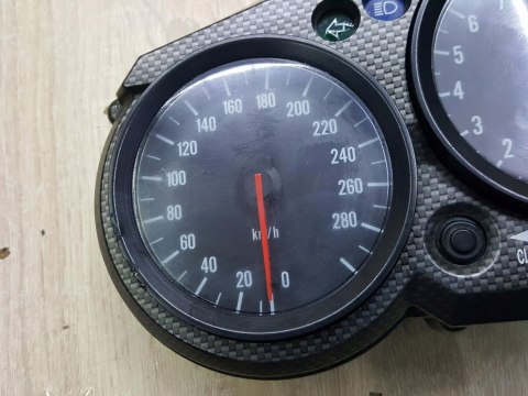 KAWASAKI ZX12R ZX-12R LICZNIK ZEGARY EUROPA KM/H KAWASAKI ZX12R ZX-12R LICZNIK ZEGARY EUROPA KM/H