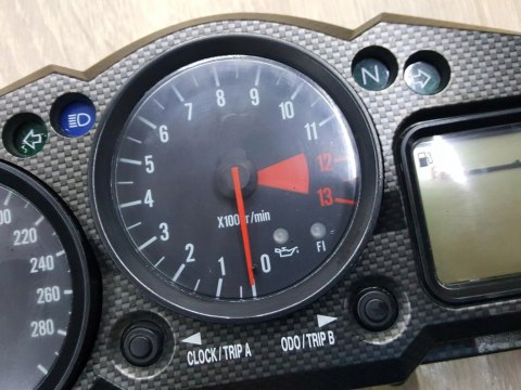 KAWASAKI ZX12R ZX-12R LICZNIK ZEGARY EUROPA KM/H KAWASAKI ZX12R ZX-12R LICZNIK ZEGARY EUROPA KM/H