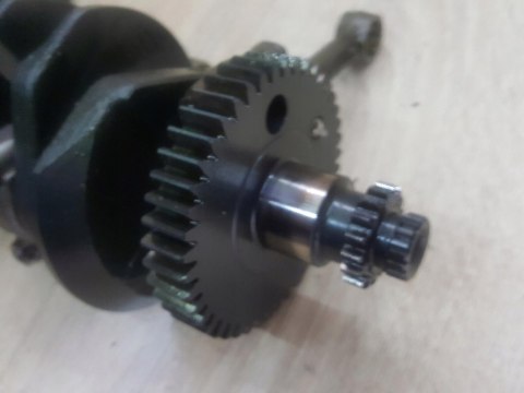 KAWASAKI ZX6R 636 00-02 WAŁ KORBOWY KORBOWODY KPL KAWASAKI ZX6R 636 00-02 WAŁ KORBOWY KORBOWODY KPL