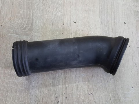 KAWASAKI ZX6R 636 00-02 WLOT DOLOT GUMA AIRBOXA KAWASAKI ZX6R 636 00-02 WLOT DOLOT GUMA AIRBOXA
