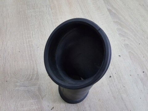 KAWASAKI ZX6R 636 00-02 WLOT DOLOT GUMA AIRBOXA KAWASAKI ZX6R 636 00-02 WLOT DOLOT GUMA AIRBOXA