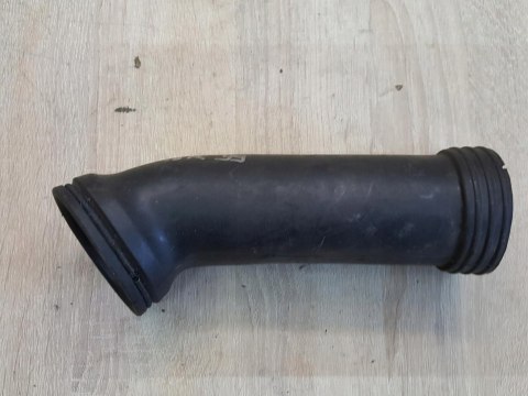 KAWASAKI ZX6R DOLOT WLOT POWIETRZA RURA KAWASAKI ZX6R DOLOT WLOT POWIETRZA RURA