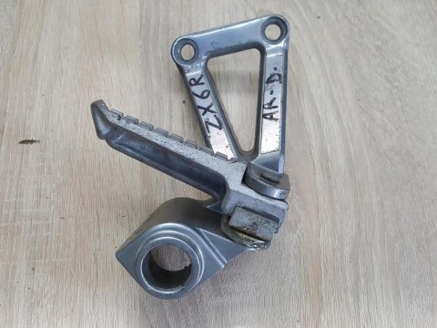 KAWASAKI ZX6R SET PODNÓŻEK PRAWY MOCOWANIE KAWASAKI ZX6R SET PODNÓŻEK PRAWY MOCOWANIE