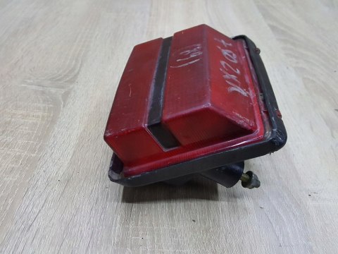 KAWASAKI ZXR 750 LAMPA TYŁ TYLNA KAWASAKI ZXR 750 LAMPA TYŁ TYLNA