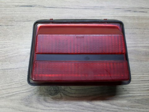 KAWASAKI ZXR 750 LAMPA TYŁ TYLNA