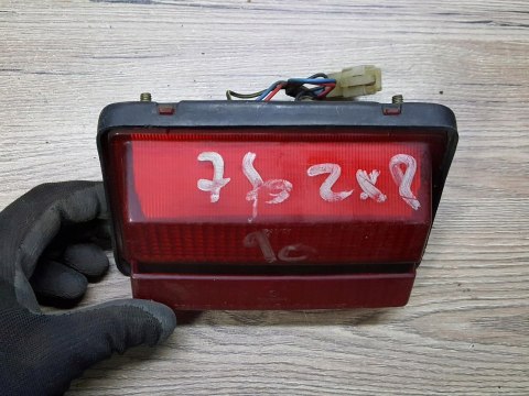 KAWASAKI ZXR 750 LAMPA TYŁ TYLNA KAWASAKI ZXR 750 LAMPA TYŁ TYLNA