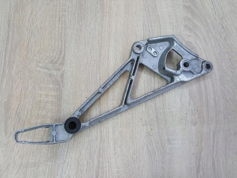 HONDA VF 1000 SET PODNÓŻEK LEWY HONDA VF 1000 SET PODNÓŻEK LEWY