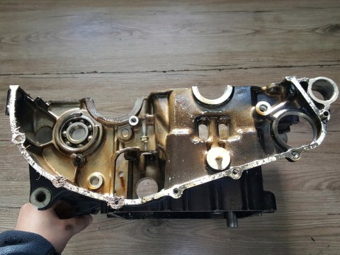 HONDA VF 750 V45 SUPER MAGNA KARTER DOLNY BLOK HONDA VF 750 V45 SUPER MAGNA KARTER DOLNY BLOK