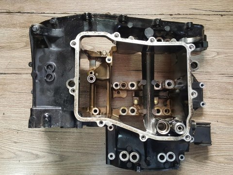 HONDA VF 750 V45 SUPER MAGNA KARTER DOLNY BLOK HONDA VF 750 V45 SUPER MAGNA KARTER DOLNY BLOK