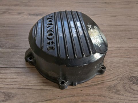 HONDA VFR 750 DEKIEL POKRYWA KAPA OSŁONA HONDA VFR 750 DEKIEL POKRYWA KAPA OSŁONA